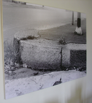 Collezione 1993 - 1995, Marina Ballo
Con la coda dell’occhio, 1993-94
fotografia b/n
120 × 153 cm