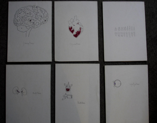 Collezione 1993 - 1995, Giovanna Di Costa
Donazioni: Cervello(pensatemi); Denti; Cuore (sposatemi); Occhio (spolpatemi); Vertebra; Reni (rapitemi), 1995
disegno su carta, colla, brillantini, montato su cartoncino
serie di 6 elementi
29,7 × 21 cm cad.